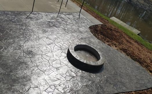 concrete-patio-firepit-stamped-stained